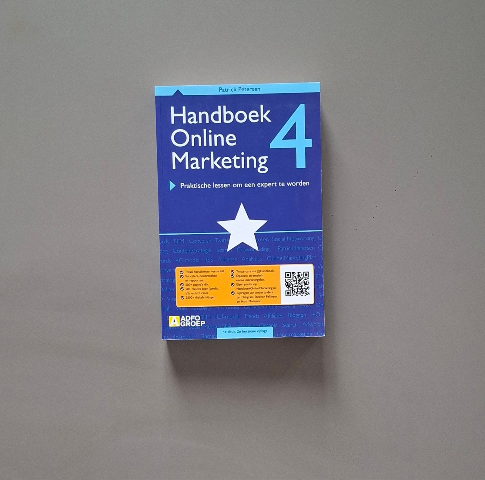 Handboek Online Marketing 4 - Patrick Petersen, Ophalen of Verzenden, Zo goed als nieuw, Economie en Marketing, Patrick Petersen