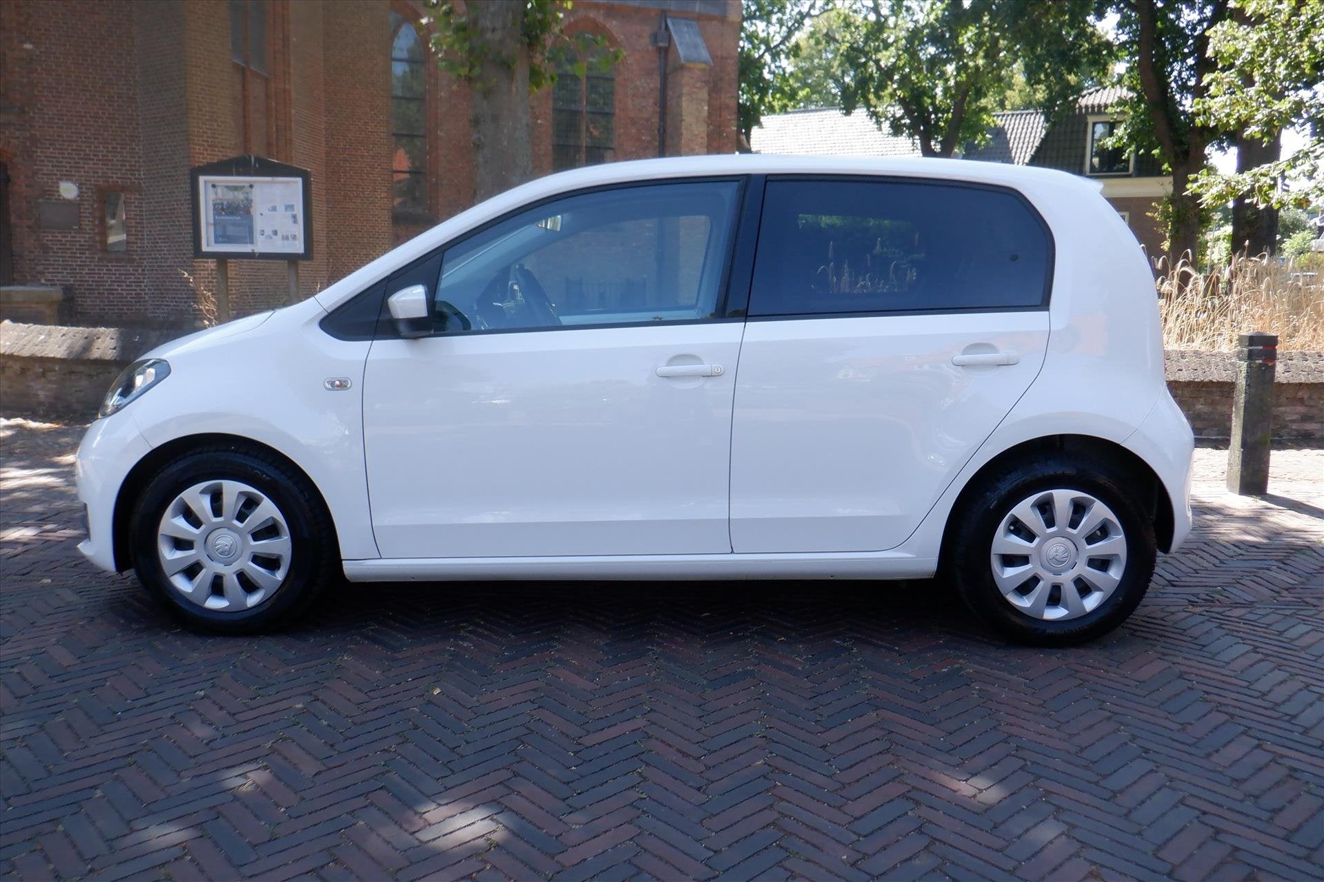 Skoda Citigo 1.0 60pk Greentech Ambition, Auto's, 12 maanden, Stof, Gebruikt, Wit