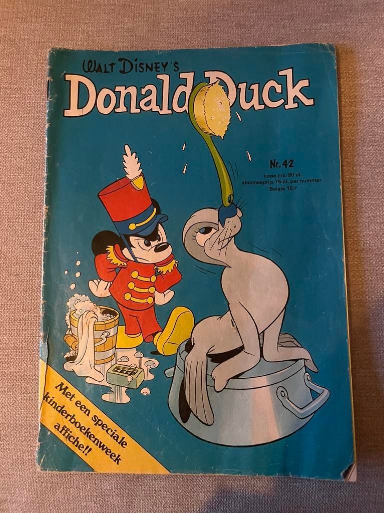 Donald duck 1975 nr 42, Eén stripboek, Ophalen of Verzenden, Zo goed als nieuw