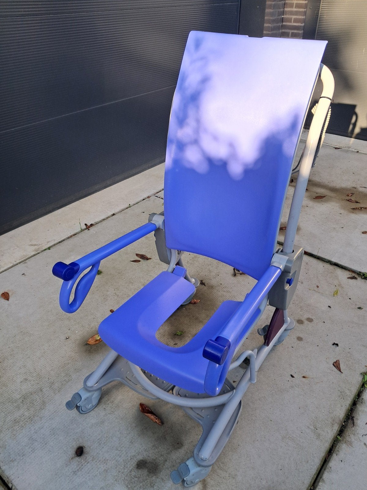 Ario carino douchestoelen, Ophalen