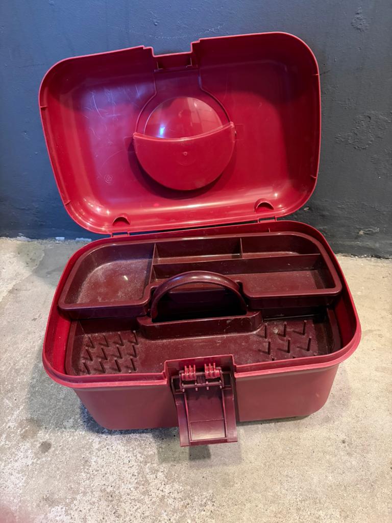Vintage Rode Opbergdoos / Hobbydoos met Vakken, Ophalen of Verzenden, Gebruikt