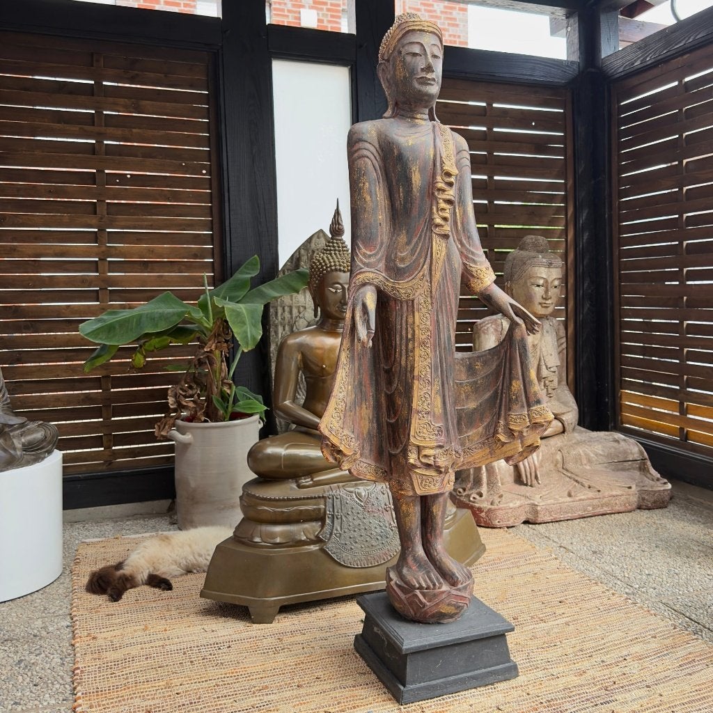 Staande Boeddha – Birmees teakhout – 166 cm, Antiek en Kunst, Overige herkomsten, Ophalen of Verzenden, Beeld, Hout