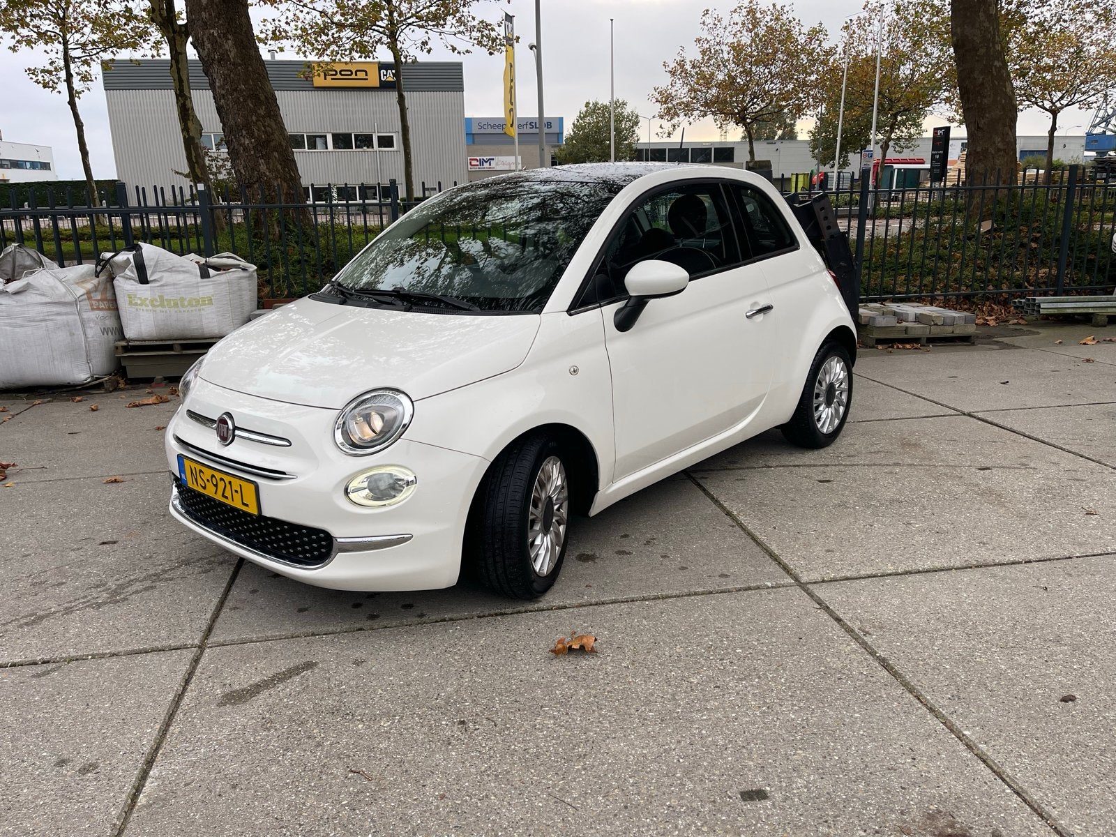 Fiat 500 Twinair Turbo Lounge 80pk 2017 Wit, Auto's, Voorwielaandrijving, 31 €/maand, Origineel Nederlands, Handgeschakeld