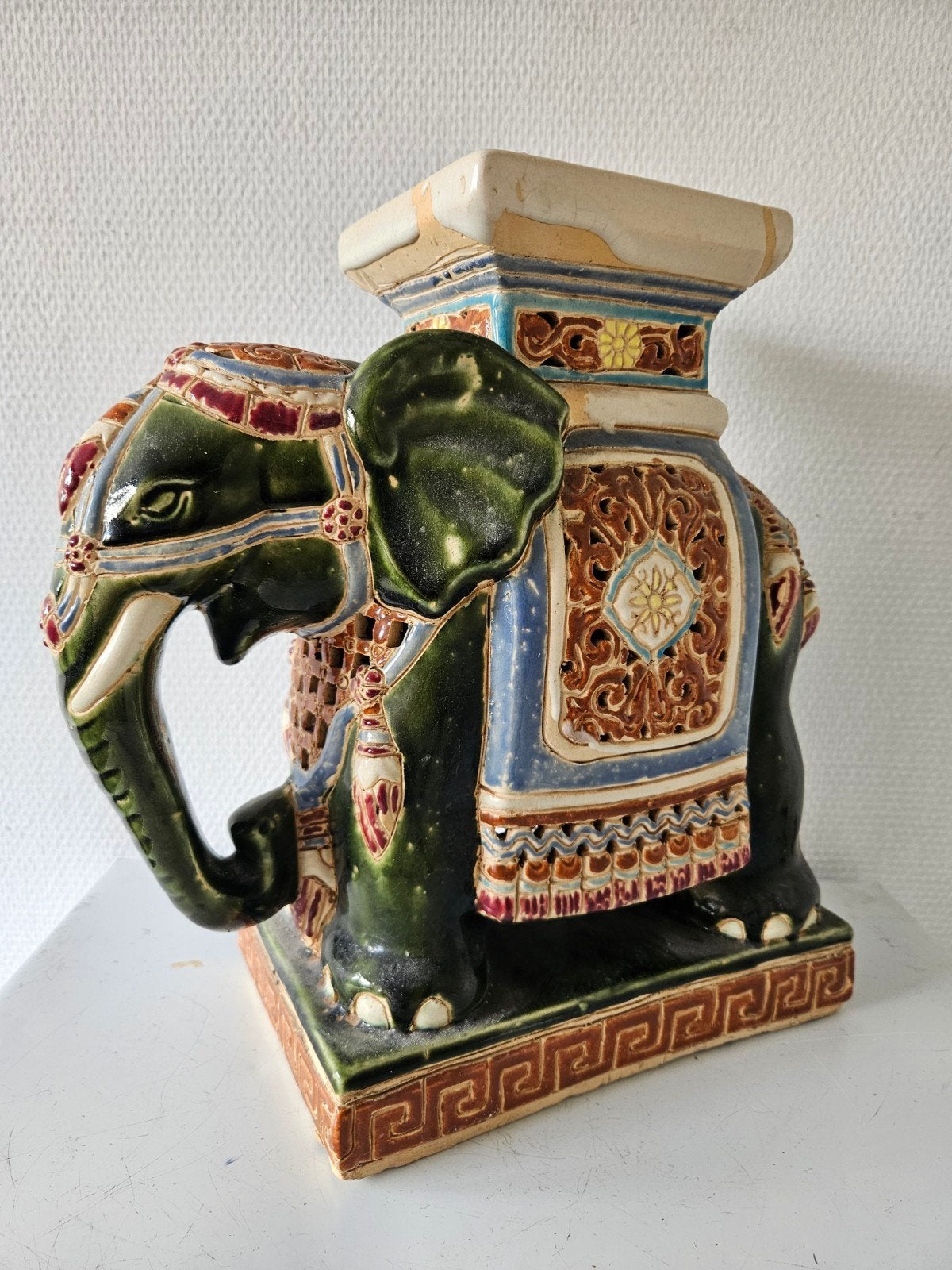 Grote keramieken plantentafel in olifantvorm, Ophalen of Verzenden