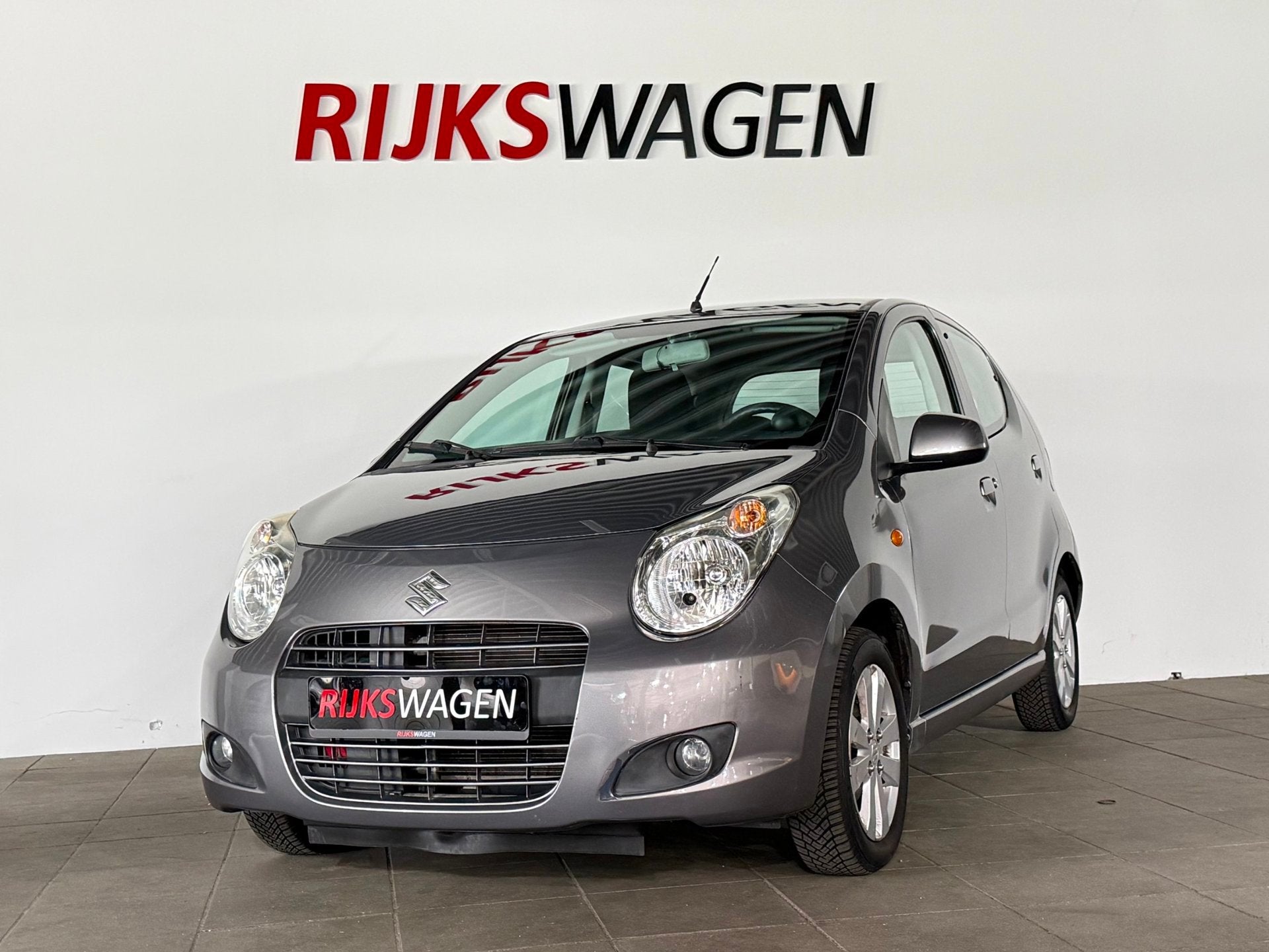 Suzuki Alto 1.0 Comfort EASSS Airco/Elektrische ramen/Starts, Auto's, Voorwielaandrijving, Dealer onderhouden, Stof, Gebruikt