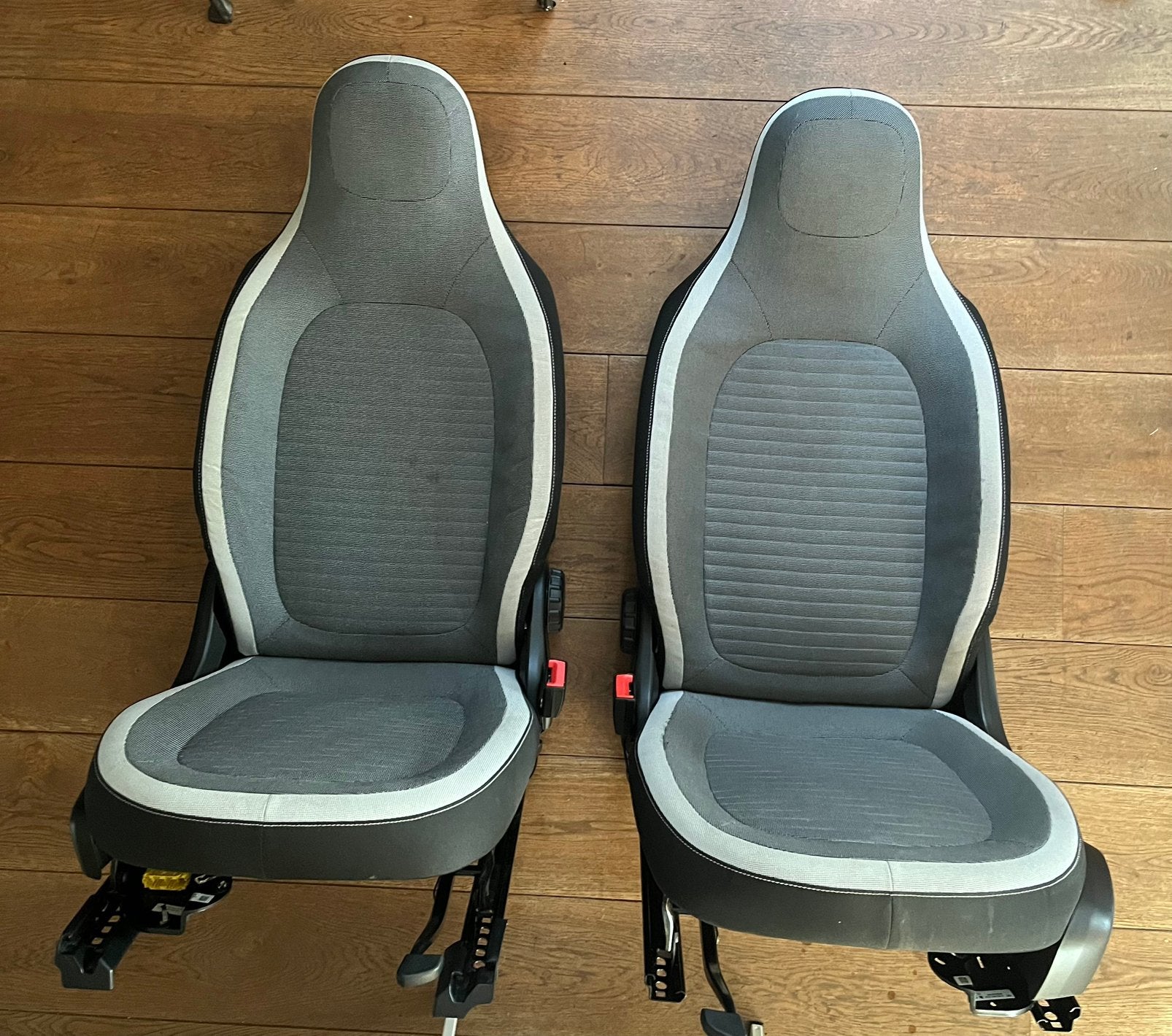 Voorstoelen en achterbank Renault Twingo 2023, Auto-onderdelen, Ophalen, Renault