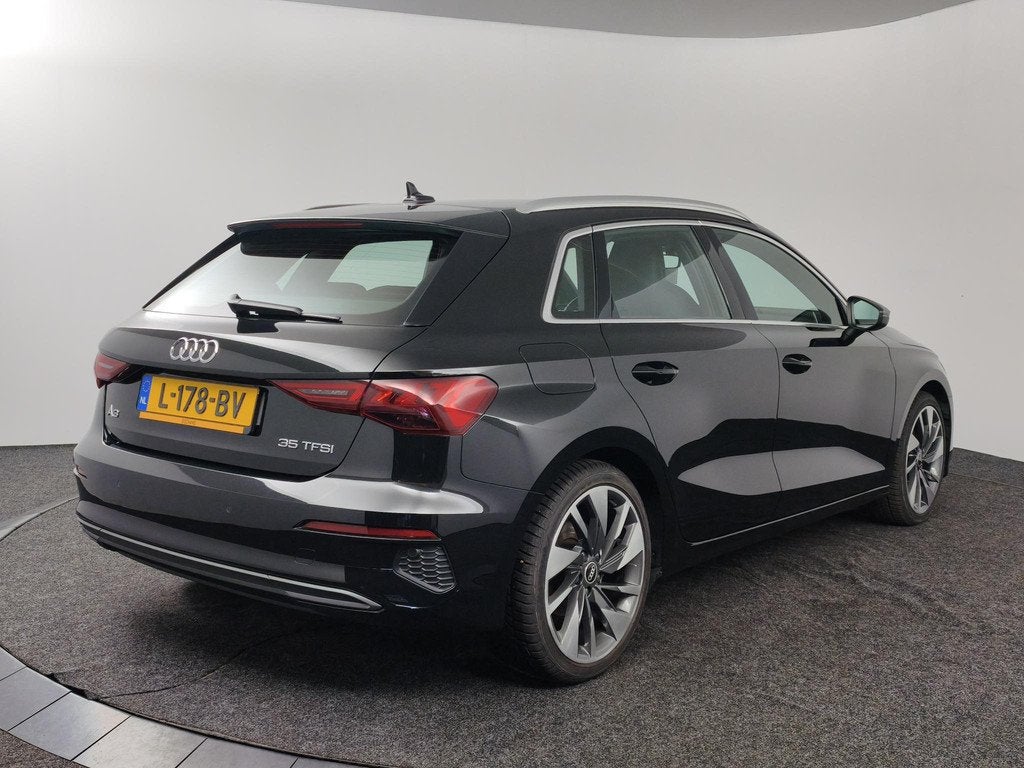 Audi A3 Sportback 35 TFSI edition one | Navigatie | Climate, Auto's, Audi, Voorwielaandrijving, 4 cilinders, Zwart, Origineel Nederlands