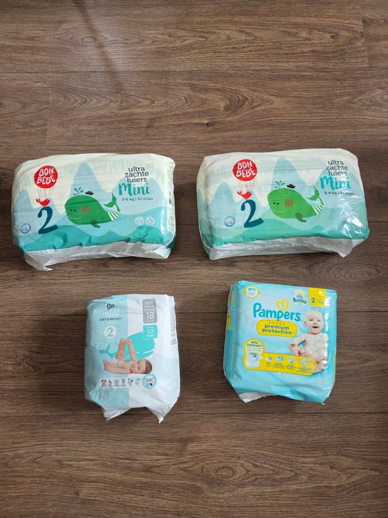 Luiers maat 2: Bon-Bébé, Pampers, Etos - 125 stuks nieuw, Ophalen of Verzenden, Nieuw, Bon-Bébé, Pampers, Etos, Jongetje of Meisje