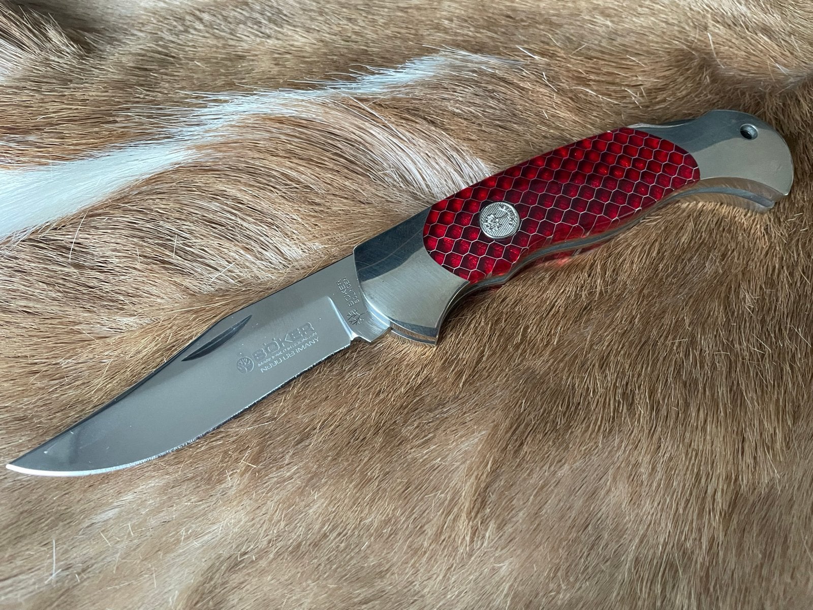 Böker Scout Honeycomb Red als nieuw, Verzamelen, Ophalen of Verzenden, Overige soorten, Mes of Dolk