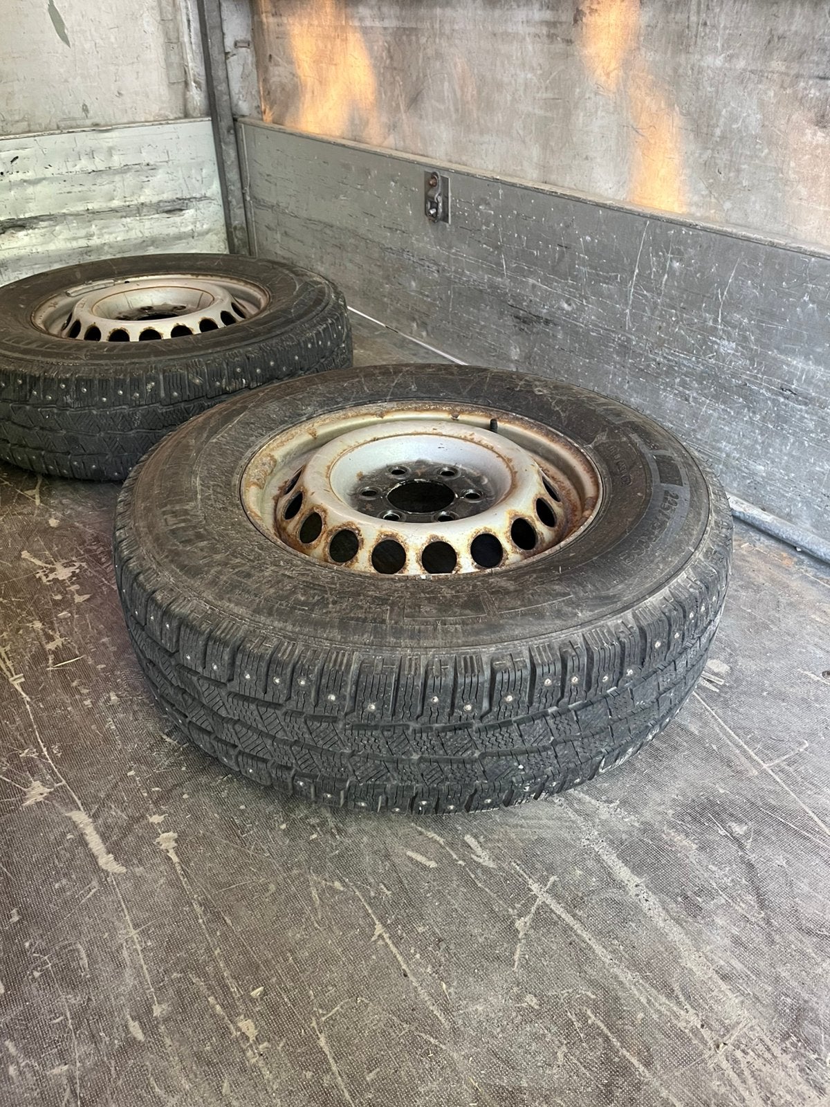 Mercedes Sprinter W906 spijkerbanden 6x130 winterbanden velg, Ophalen, Bestelwagen, 16 inch, Band(en)