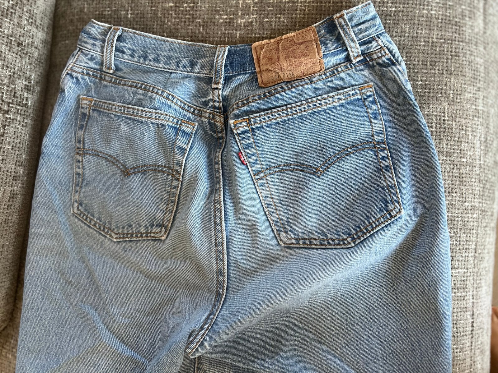 Vintage Levi's 501 Jeans - Lichtblauw, Ophalen of Verzenden, Gedragen, Blauw, W28 - W29 (confectie 36)