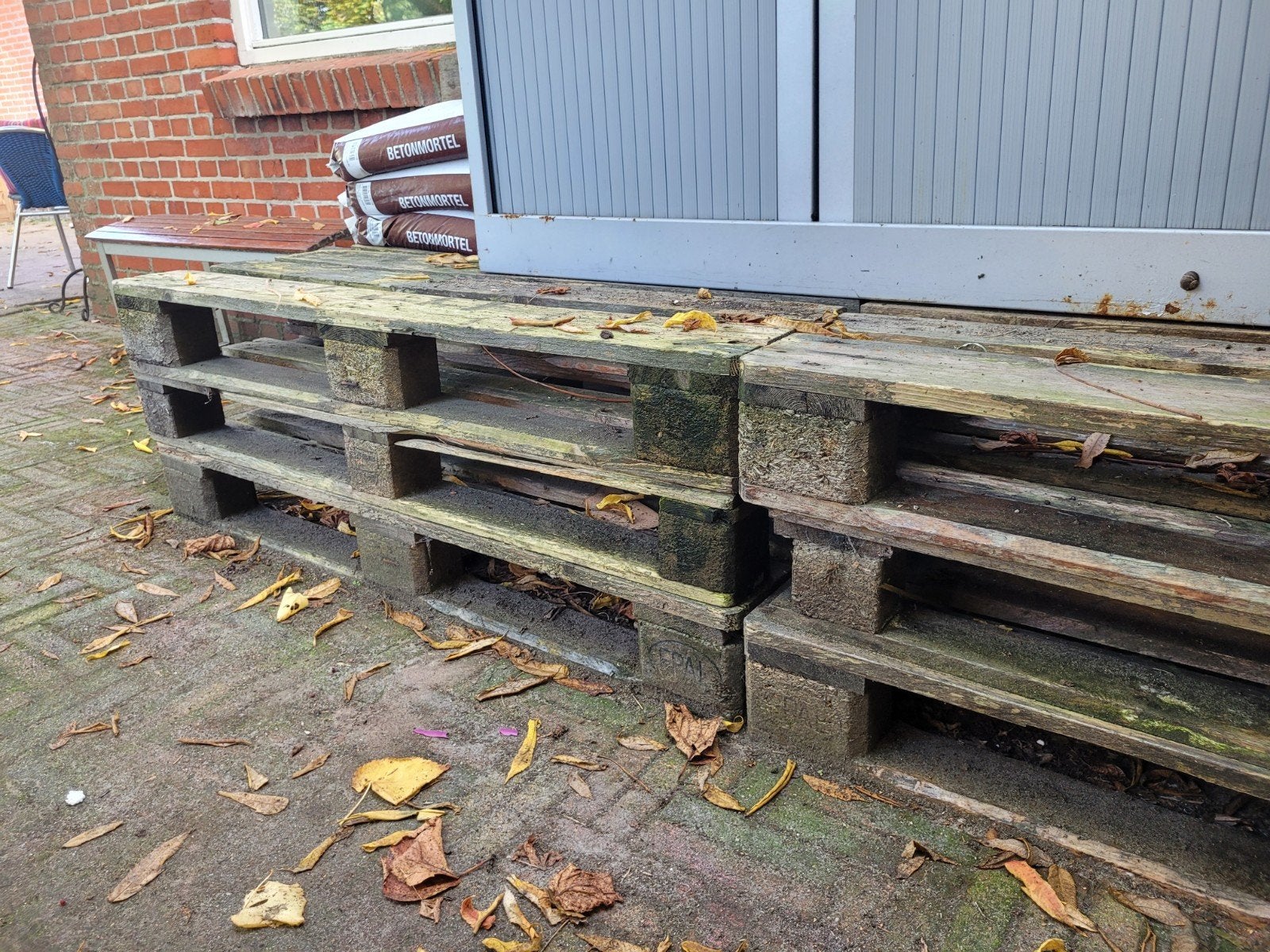 Gratis Gebruikte houten pallets, Ophalen of Verzenden, Gebruikt, Hout, 50 tot 100 mm