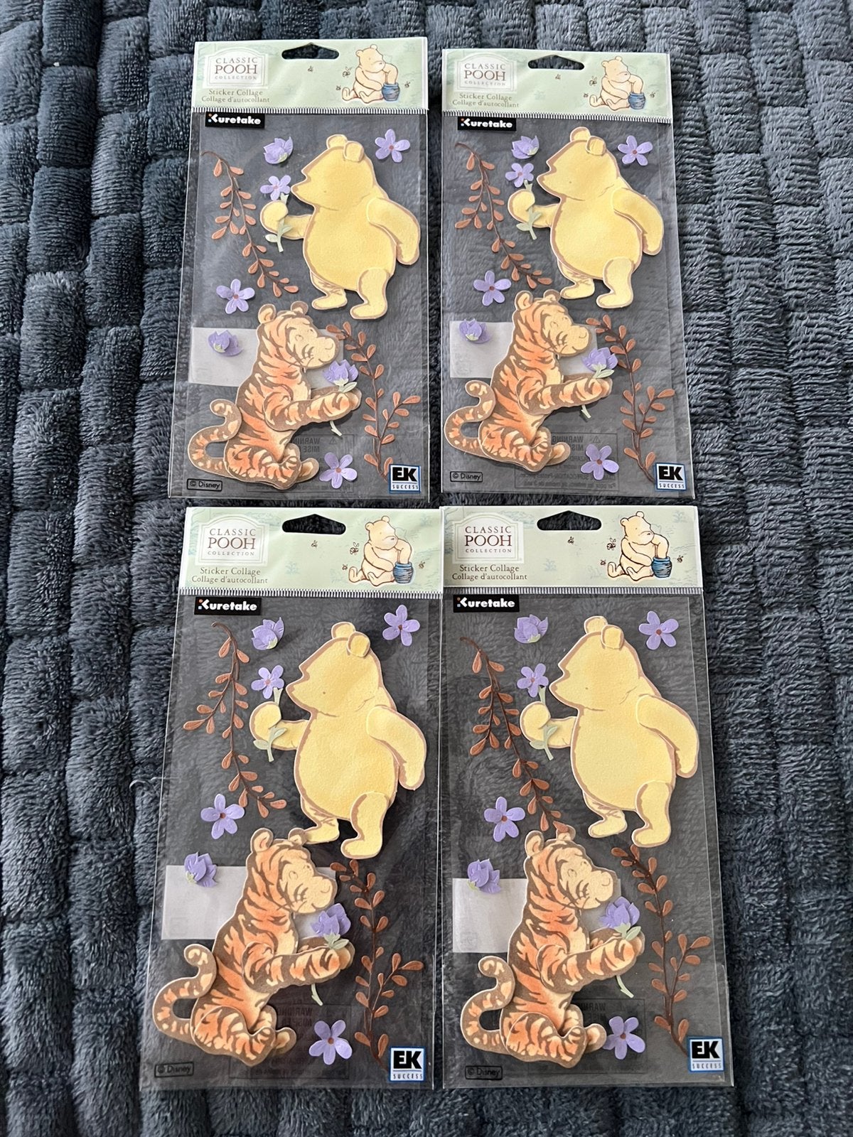 NIEUW, set van 4 pakjes met 3d stickers van Pooh Collection, Hobby en Vrije tijd, Scrapbooking, Ophalen of Verzenden, Nieuw, Versiering of Embellishment