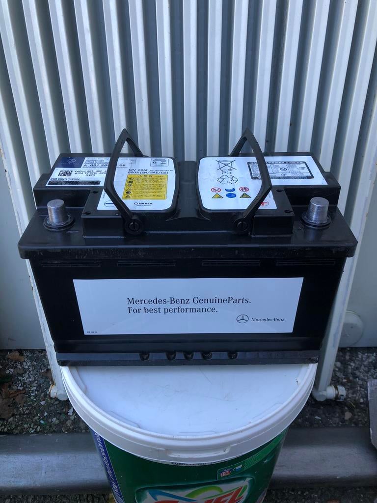 VARTA AGM 80 amper START STOP ACCU/STARTACCU/BATTERIJ, Ophalen of Verzenden, Gebruikt