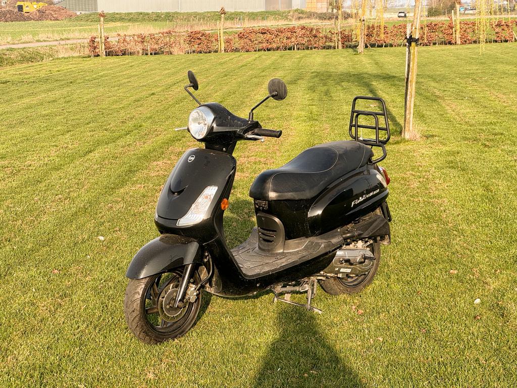 Sym Fiddle 2 bromscooter geel kenteken met garantie!!, Fietsen en Brommers, Scooters | Overige merken, Ophalen, Zo goed als nieuw