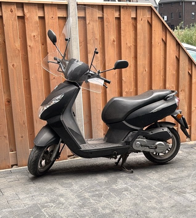 Peugeot Kisbee 2013 - Blauw Kenteken, Inclusief Accessoires, Ophalen, Gebruikt, Overige modellen