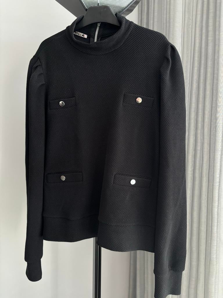 VANILIA Zwarte Trui Maat 42 - Zo goed als nieuw, Kleding | Dames, Ophalen of Verzenden, Zo goed als nieuw, Maat 42/44 (L), Zwart