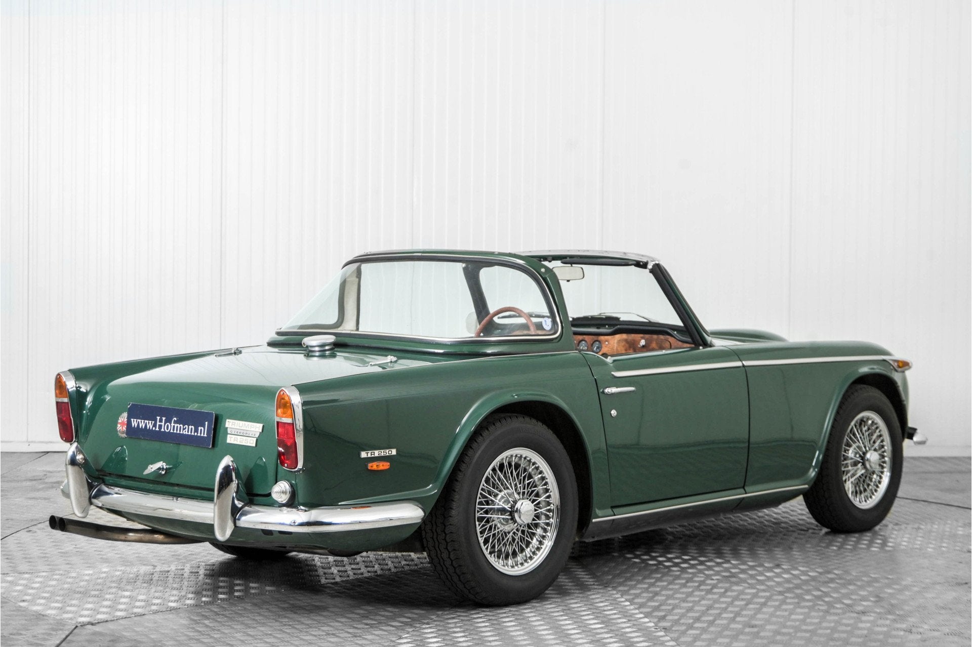 Triumph TR5 TR250 5 Speed, Surrey top (bj 1968), Auto's, Triumph, Gebruikt, Overige modellen, Cabriolet, Bedrijf