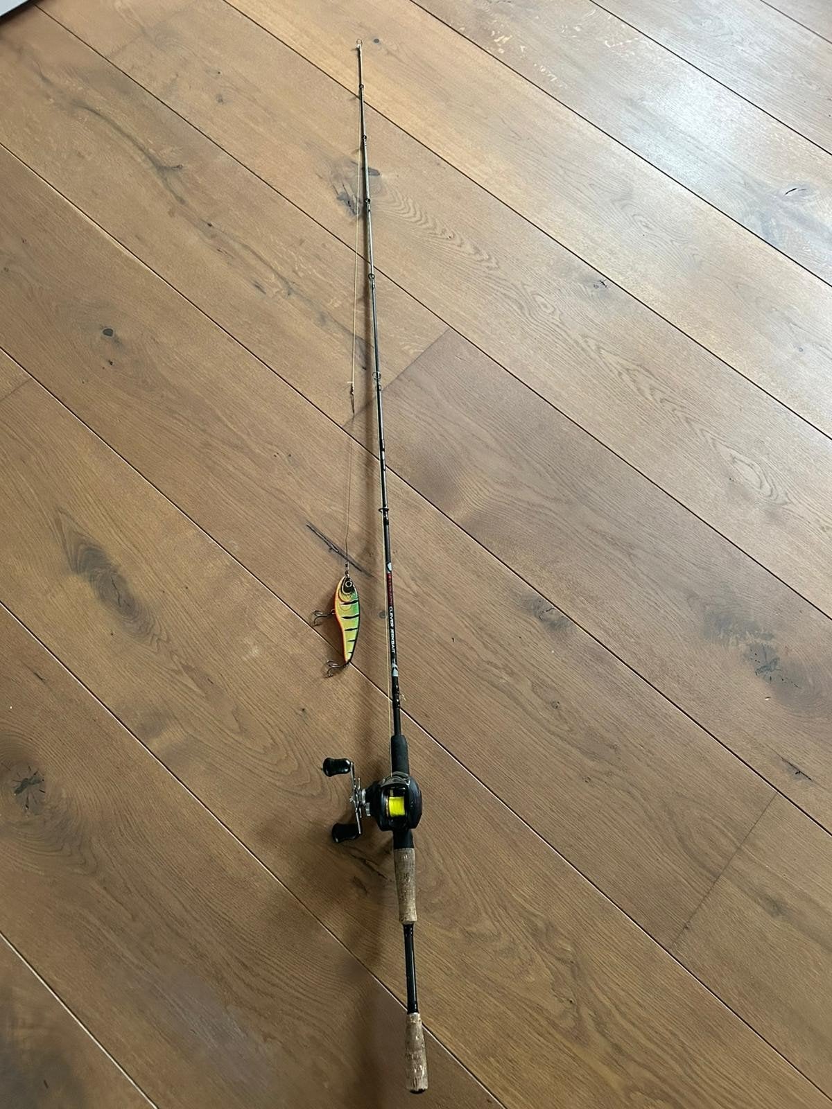 Ultimate Clever Jerkbait Werphengel met reel, Ophalen, Zo goed als nieuw, Werphengel