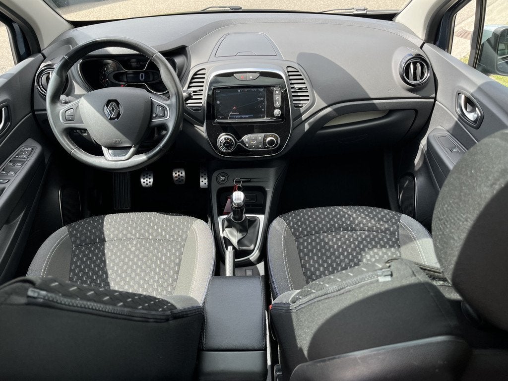 Renault Captur 0.9 TCe Bose / Dealer onderhouden / Trekhaak, Voorwielaandrijving, Stof, Gebruikt, Blauw
