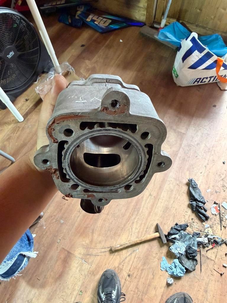 Malossi 172cc cilinder compleet stage 3, Ophalen of Verzenden, Zo goed als nieuw, Cilinder
