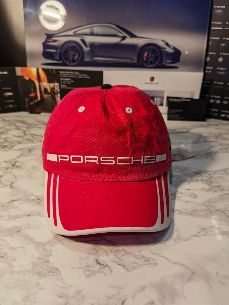 Origineel porsche 917 pet / porsche 23 cap 

Zie ook mijn, Kleding | Heren, Hoeden en Petten, Porsche, One size fits all, Ophalen of Verzenden