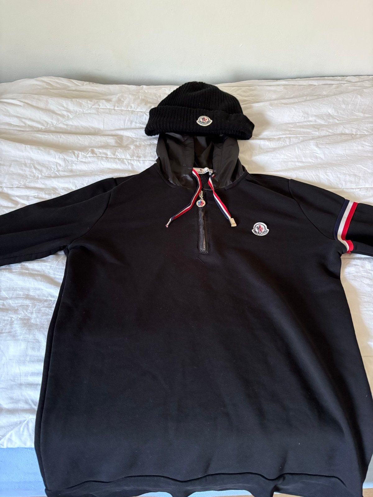 Moncler hoodie - Zwart, maat S, Ophalen of Verzenden, Gedragen