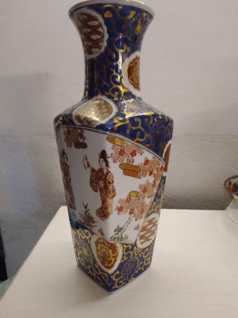 vaas imari ,oude kruik, Ophalen
