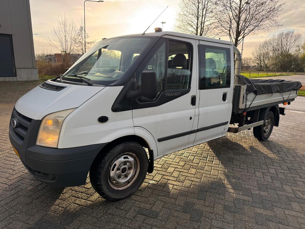 Ford Transit 330L 2.4 TDCI DC Airco hydraulische Kraan, Auto's, Bestelauto's, Gebruikt, Zwart, 4 cilinders, Bedrijf