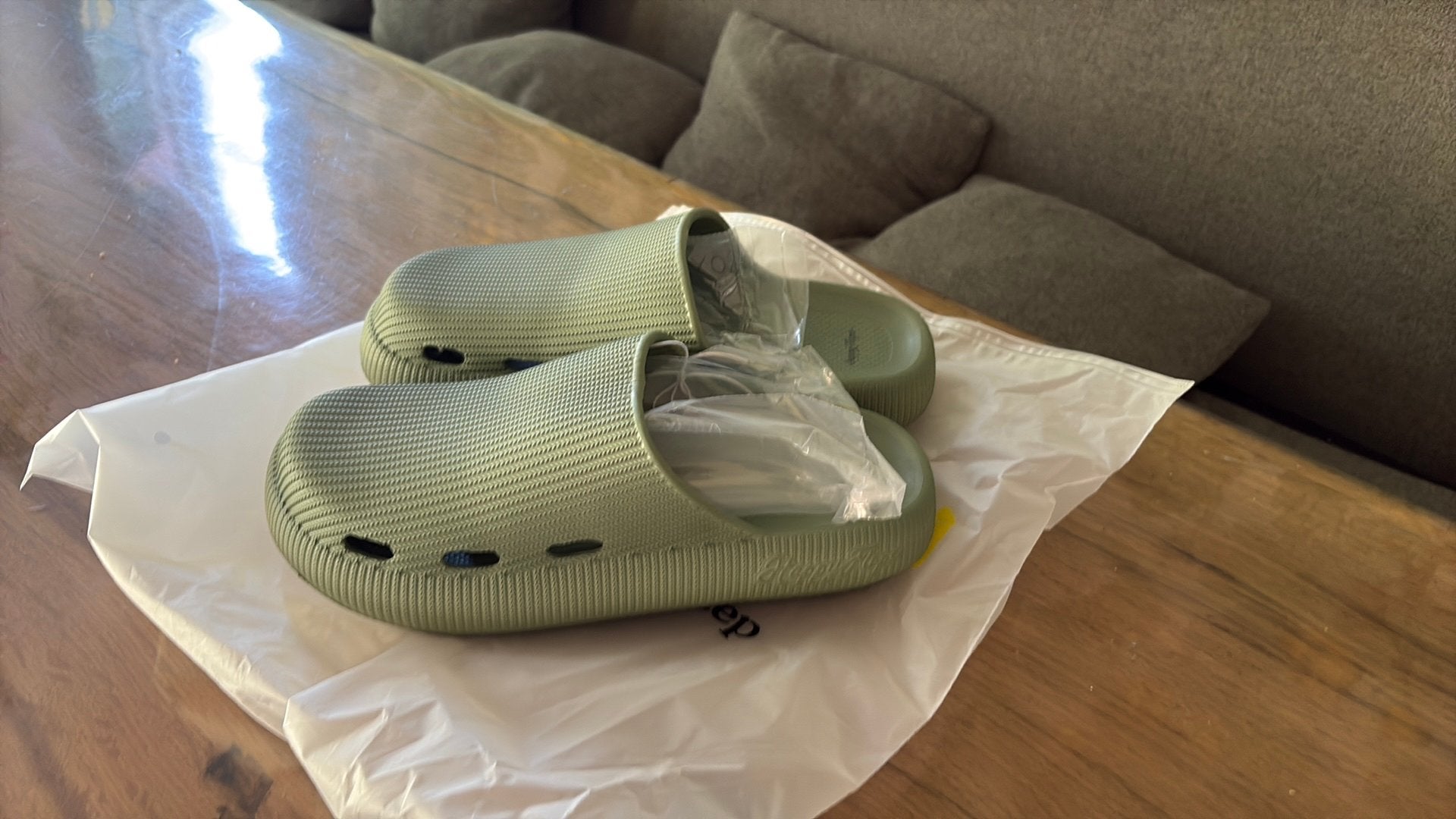 Nieuw - happy flops maat 38/39, Ophalen of Verzenden, Zo goed als nieuw, Sneakers of Gympen