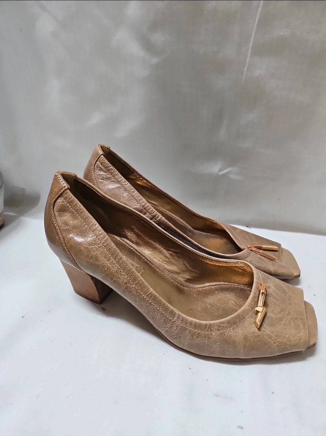 ECCO Pumps met hak - Maat 39 - Beige, Ophalen of Verzenden, Gedragen, Beige