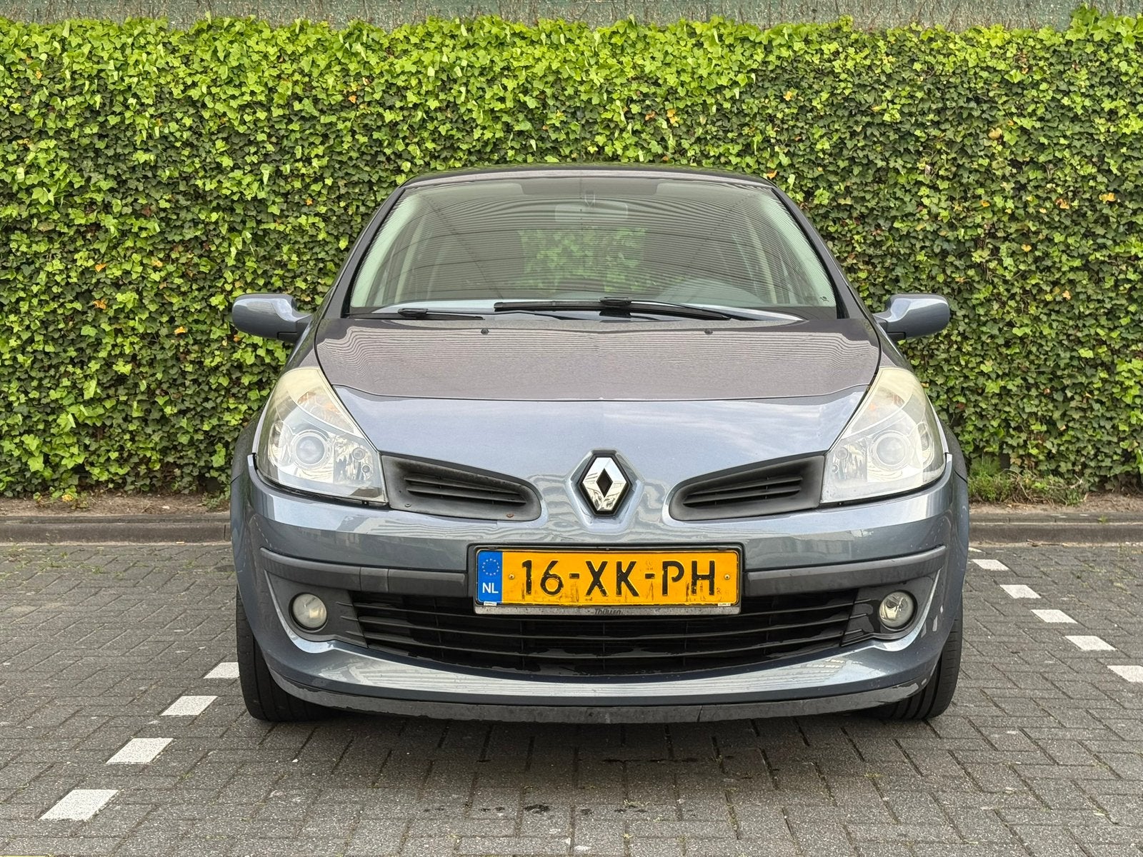 Renault Clio 1.6 16V 82KW 5-DRS E4 2007 Blauw, Auto's, Voorwielaandrijving, 4 cilinders, Blauw, Origineel Nederlands