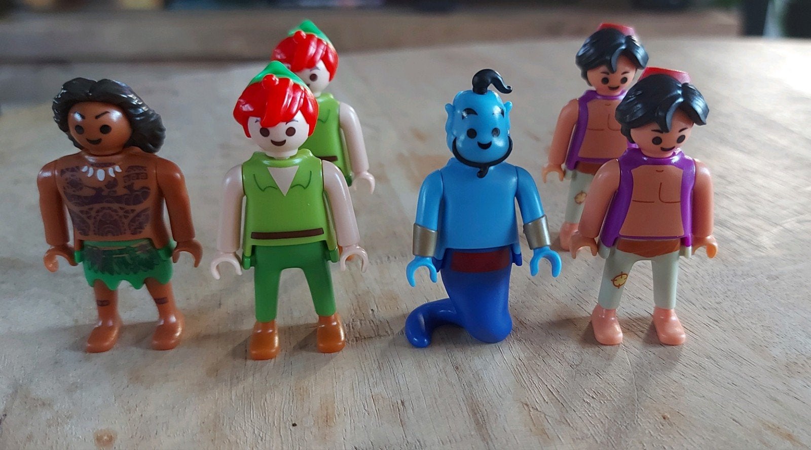Disney Ferrero verrassingsei kindersurprise Playmobil, Ophalen of Verzenden, Zo goed als nieuw, Hardplasticfiguren