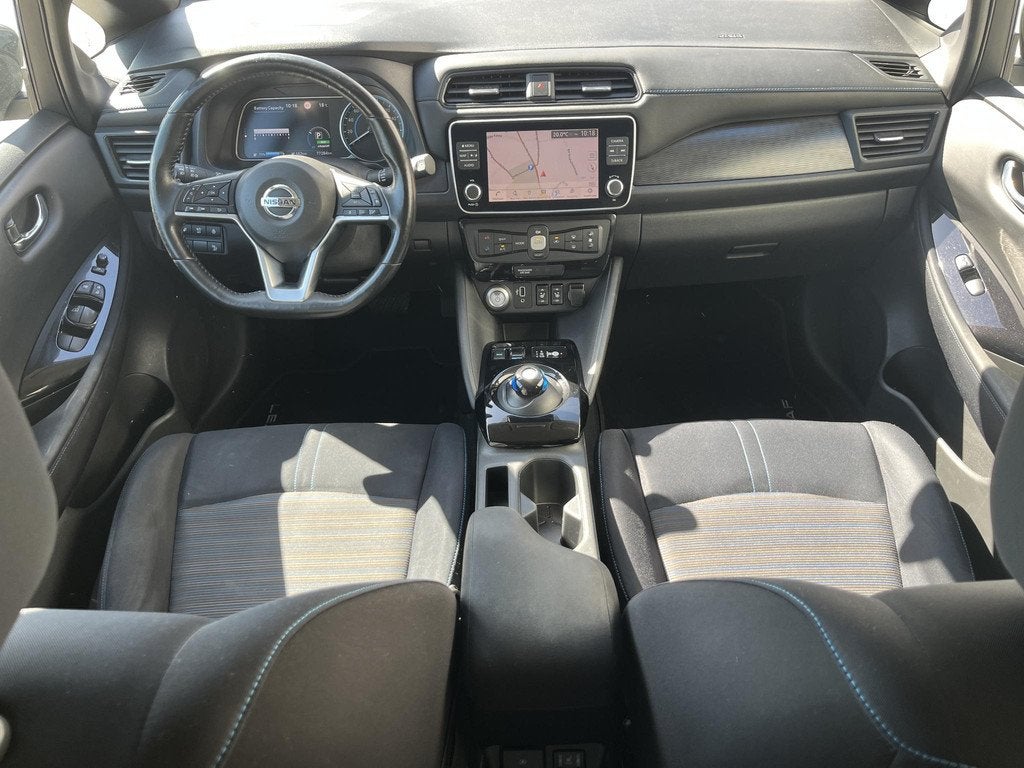 Nissan LEAF N-Connecta 40 kWh /88,7% SOH / Adaptief Cruise C, Auto's, Nissan, Stof, Gebruikt, 150 pk, Zwart