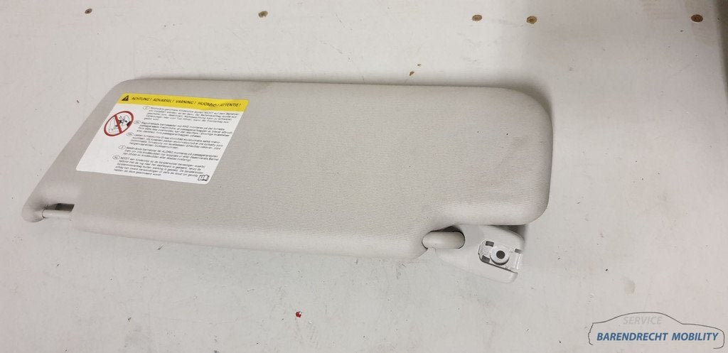 Zonneklep VW Passat B7 zonne klep make up spiegel rechts pas, Gebruikt, Volkswagen, Volkswagen AG, Berliner Ring 2
38440  Wolfsburg, DE