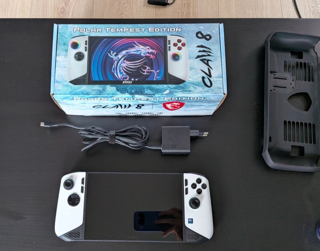 MSI Claw 8 AI+ 8" Gaming Handheld (2TB / 32GB RAM) ZGAN, Ophalen, MSI, 32 GB, Intel