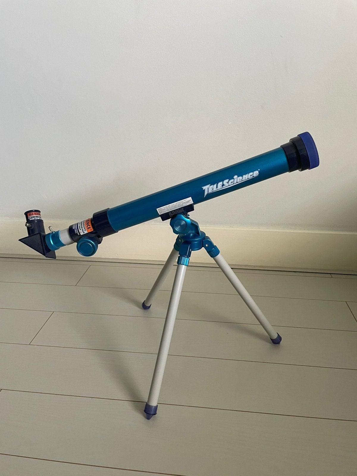 Kinder telescoop, Lenzentelescoop (refractor), Met statief, Ophalen of Verzenden, Zo goed als nieuw