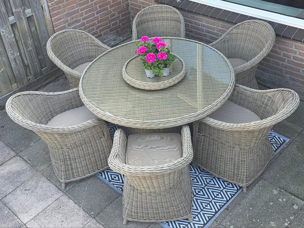 Onwijs mooie Diner tuinset met plateau 😍1.5 jaar oud, Tuin en Terras, Ophalen, Overige materialen, 6 zitplaatsen, Zo goed als nieuw