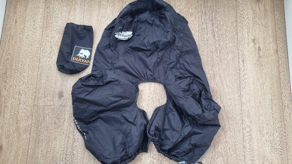 Deryan Bike-A-Way voetenzak/poncho voor fietszitje, Fietsen en Brommers, Fietsaccessoires | Fietsstoeltjes, Deryan, 0 t/m 18 kg