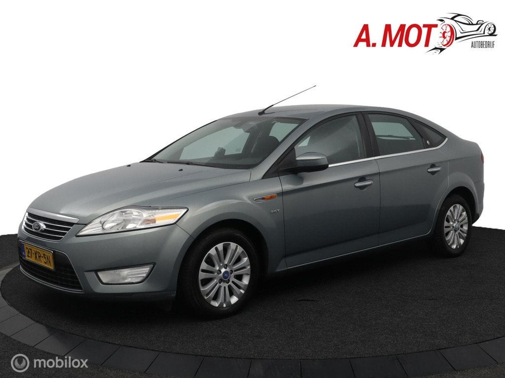 Ford Mondeo 2.5-20V Ghia APK 26-06-2027, Auto's, Ford, Voorwielaandrijving, 745 kg, Stof, Mondeo