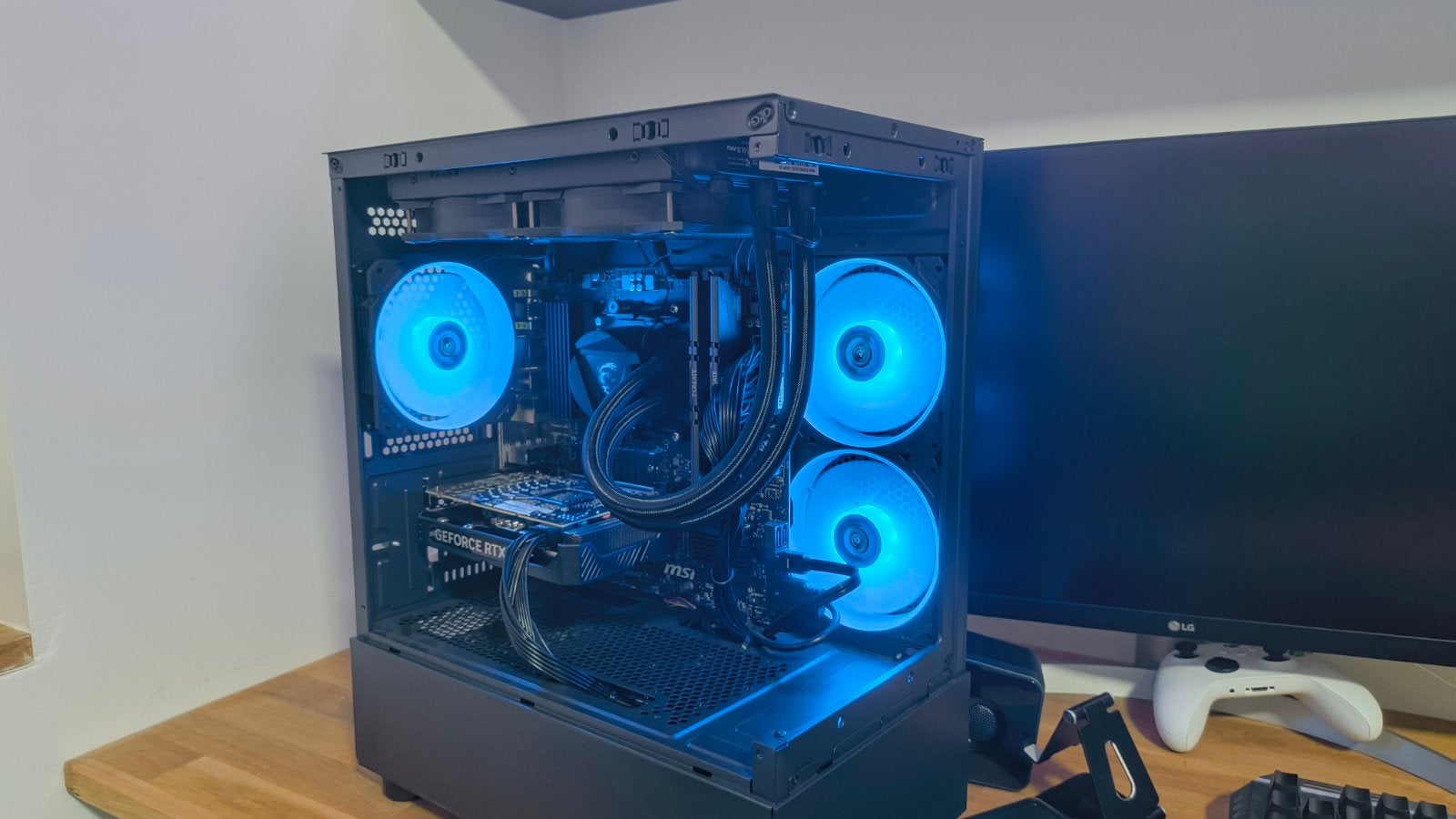 Krachtige Gaming PC - Ryzen 9 5900X, RTX 4060 Ti, 32GB RAM, Ophalen, 32 GB, Virtual Reality, Zo goed als nieuw