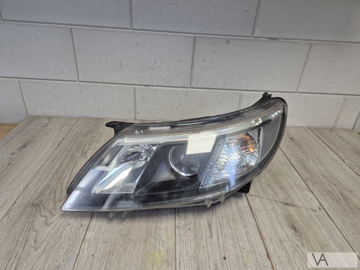 Saab 9-3 xenon koplamp links 2007 tot 2012 p12842047 €250, Gebruikt, -, -, Ophalen of Verzenden