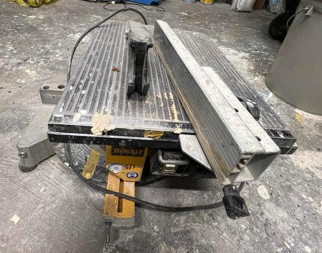 Dewalt afkortzaag / zaagtafel, Ophalen, Gebruikt, Afkortzaag