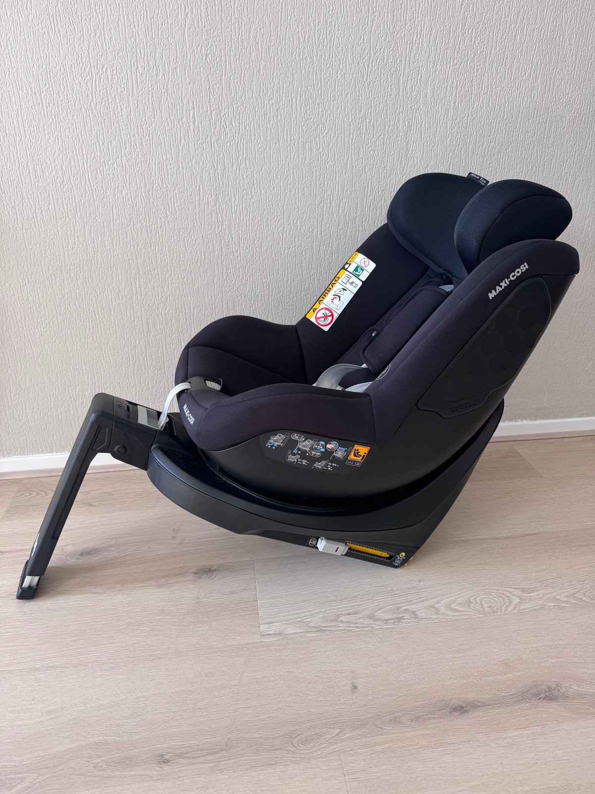 Maxi-Cosi Mica Eco Autostoel met vaste base - Zwart, Ophalen, 0 t/m 18 kg, Zo goed als nieuw, Isofix
