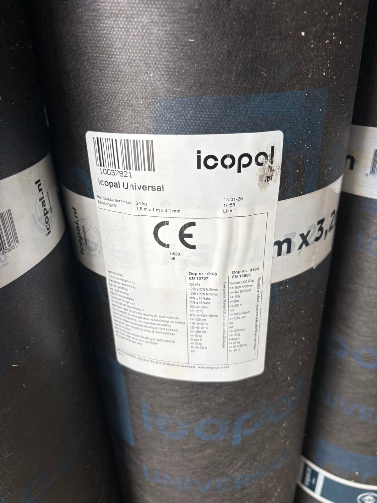 Te koop, Icopal Universal dakbedekking, Ophalen, Overige materialen, Zwart, Zo goed als nieuw