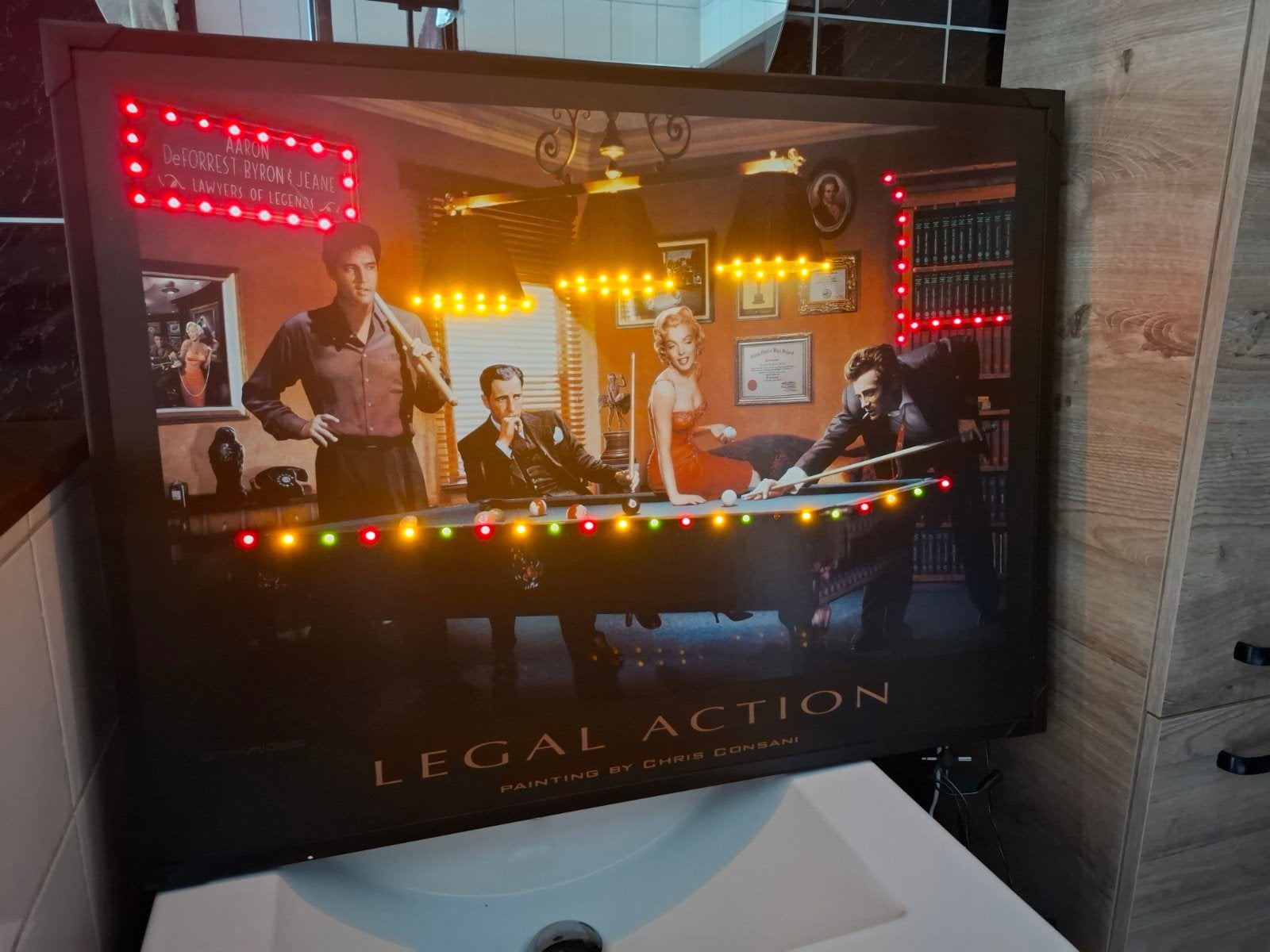 Verlicht Schilderij 'Legal Action' Chris Consani, Ophalen, Zo goed als nieuw, Schilderij, 75 tot 100 cm