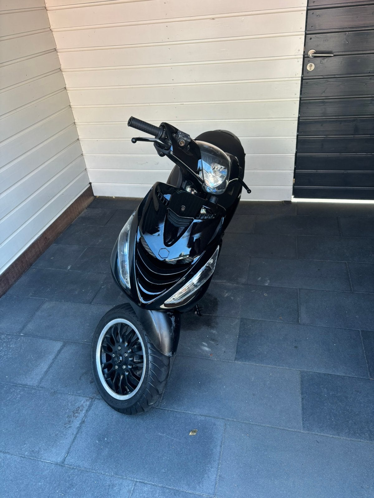 Zip 150cc lc, Ophalen, Zo goed als nieuw, Benzine, Zip