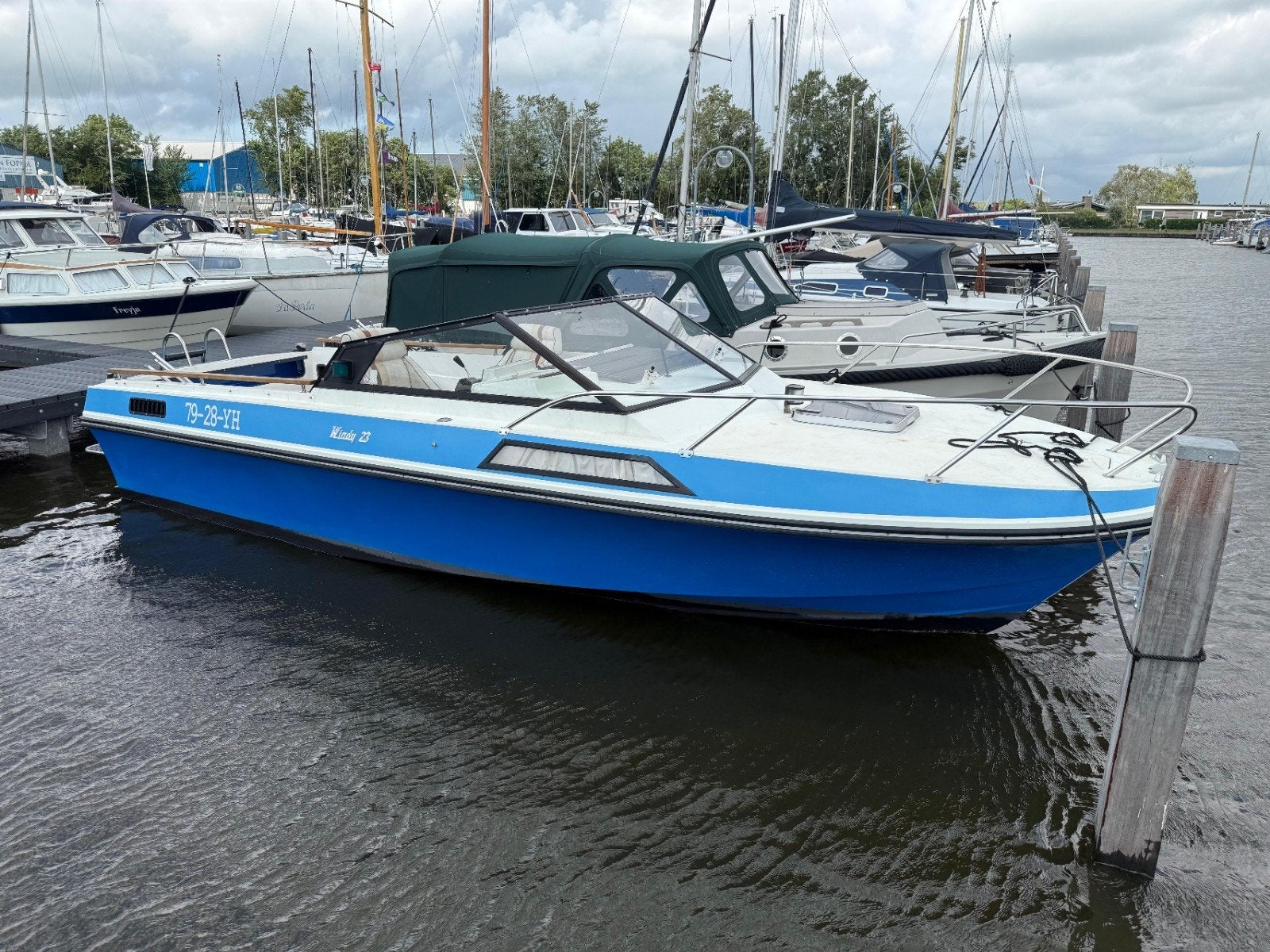 Windy 23 Speedboot watersport v8, Gebruikt, Windy, Polyester, Speedboot