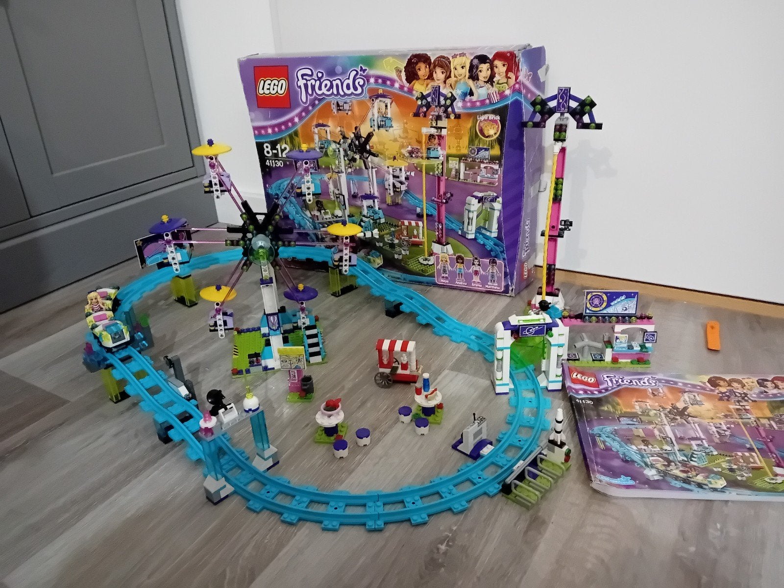Lego Friends Pretpark Achtbaan 41130, Kinderen en Baby's, Lego, Friends, Ophalen of Verzenden, Zo goed als nieuw