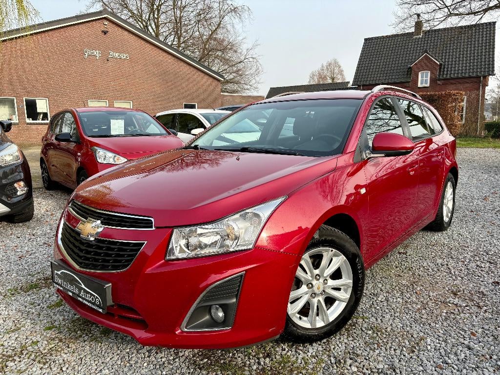 Chevrolet Cruze LPG/Benzine-Apple caplay/andr.-trekh.-Cruise, Auto's, Voorwielaandrijving, Stof, Zwart, 4 cilinders
